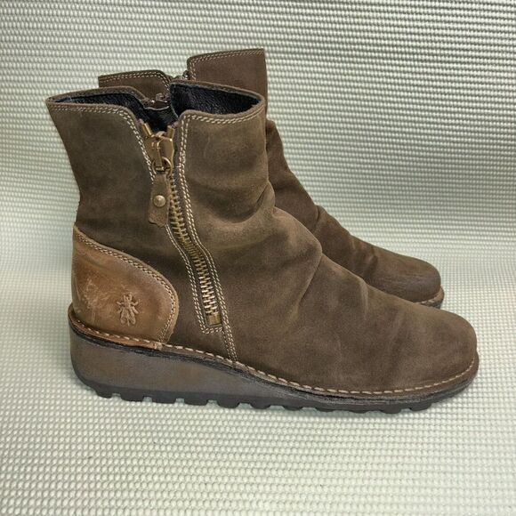 FLY London Mong 944 Chunky Zip-Up Ankle Boots Women's Size EU 42 US 10.5-11 - Picture 1 of 9